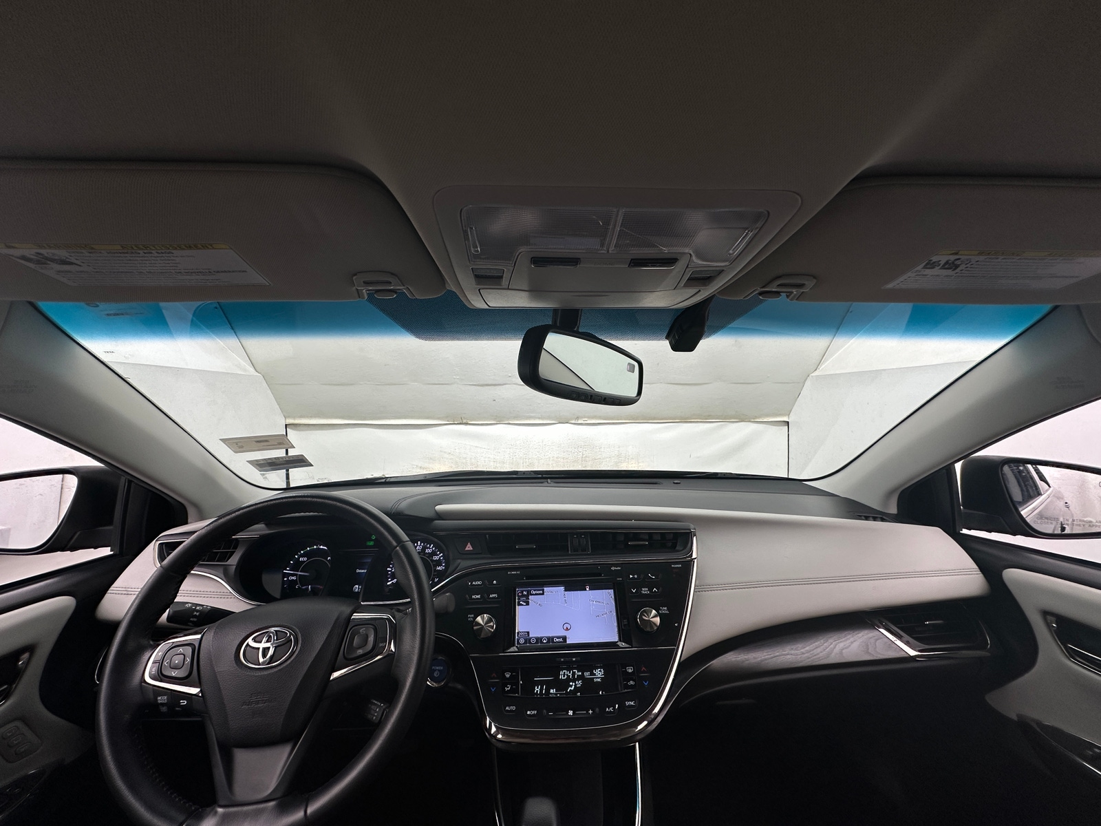 Thumbnail: 2016 Toyota Avalon - 2