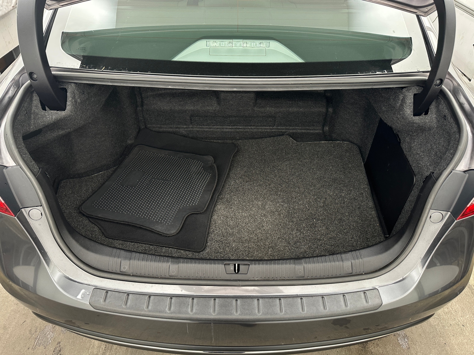 Thumbnail: 2016 Toyota Avalon - 6