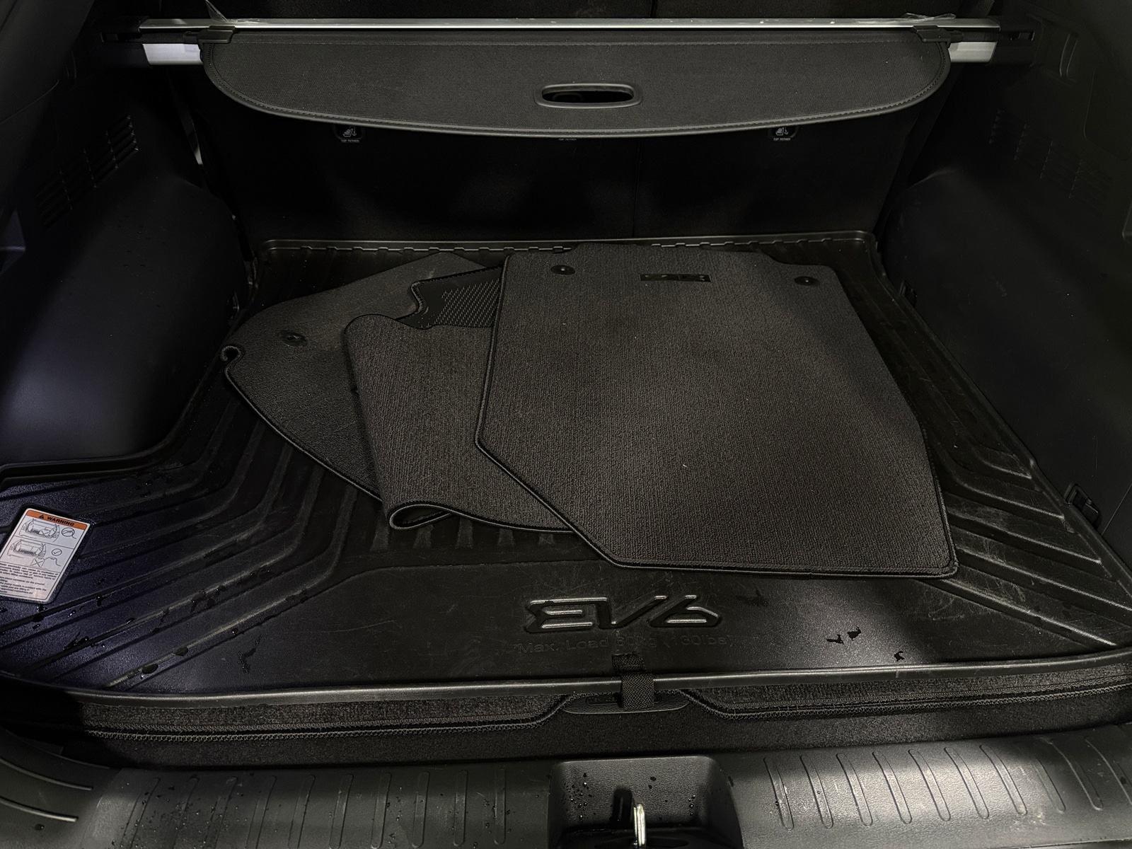 Thumbnail: 2022 Kia EV6 - 6