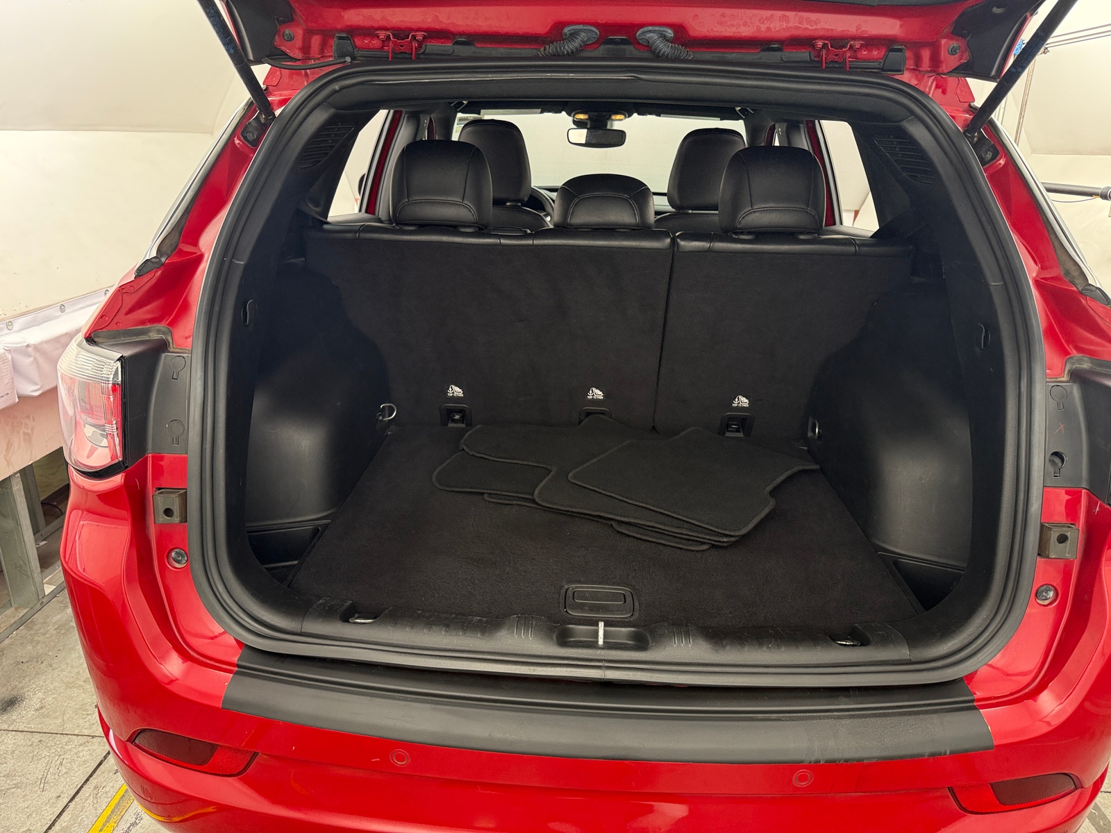 Thumbnail: 2023 Jeep Compass - 6