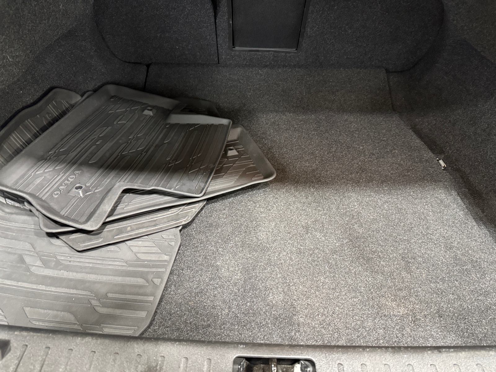 Thumbnail: 2017 Volvo S60 - 6