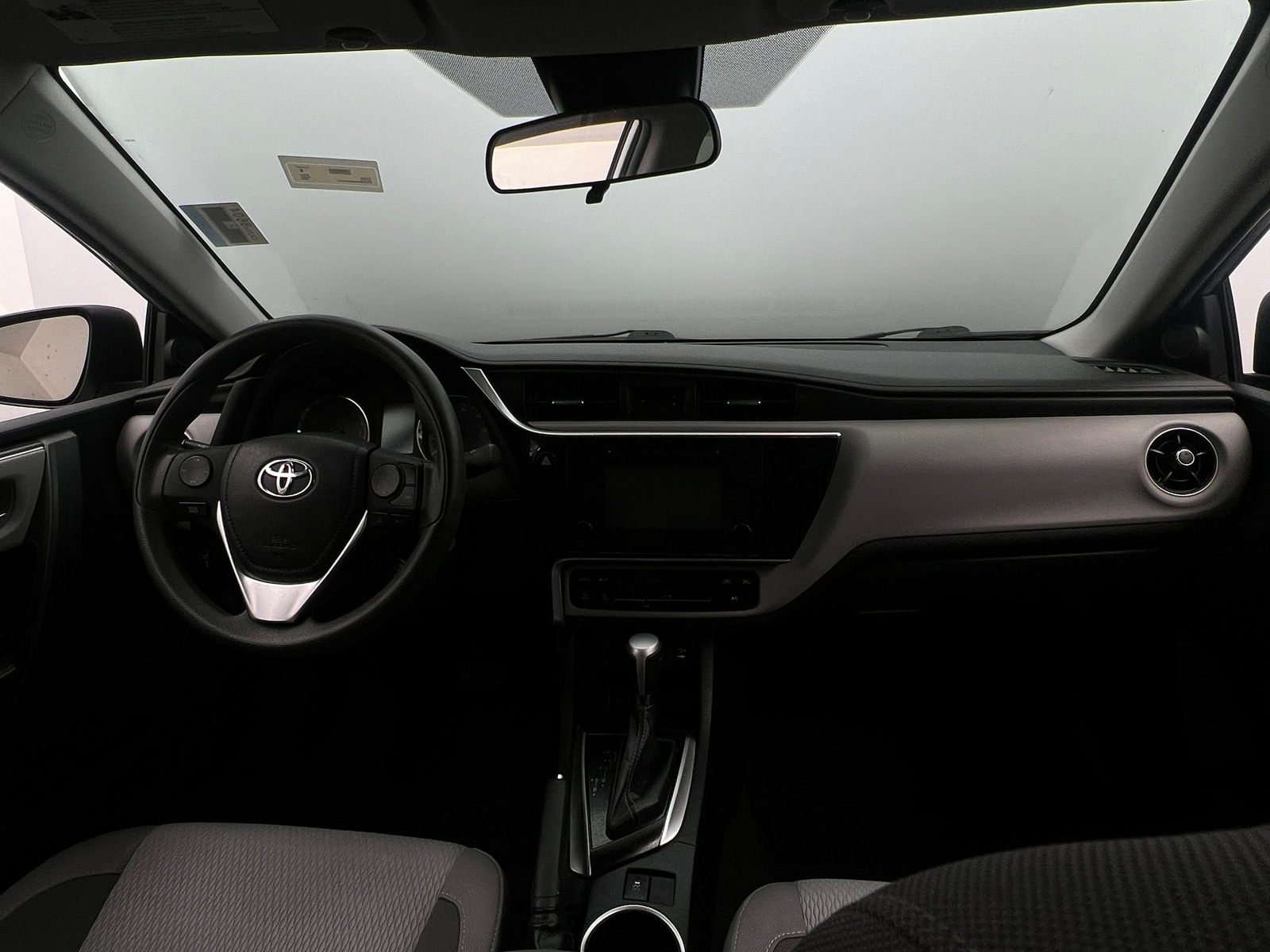 Thumbnail: 2019 Toyota Corolla - 3