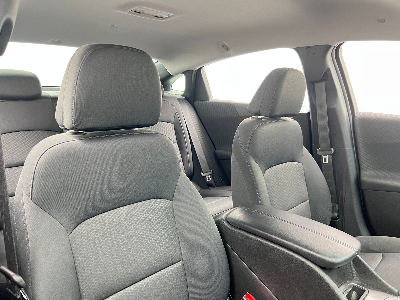 Thumbnail: 2017 Chevrolet Malibu - 2