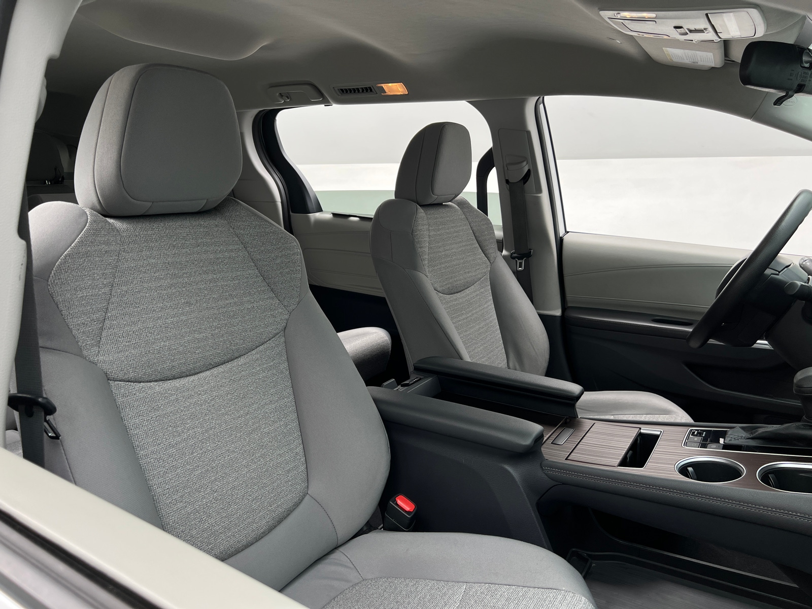 Thumbnail: 2021 Toyota Sienna - 2