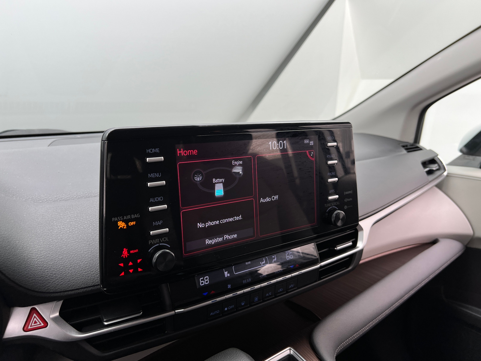 Thumbnail: 2021 Toyota Sienna - 4