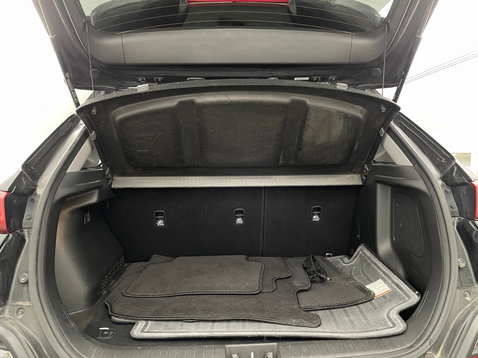 Thumbnail: 2021 Hyundai Kona - 7