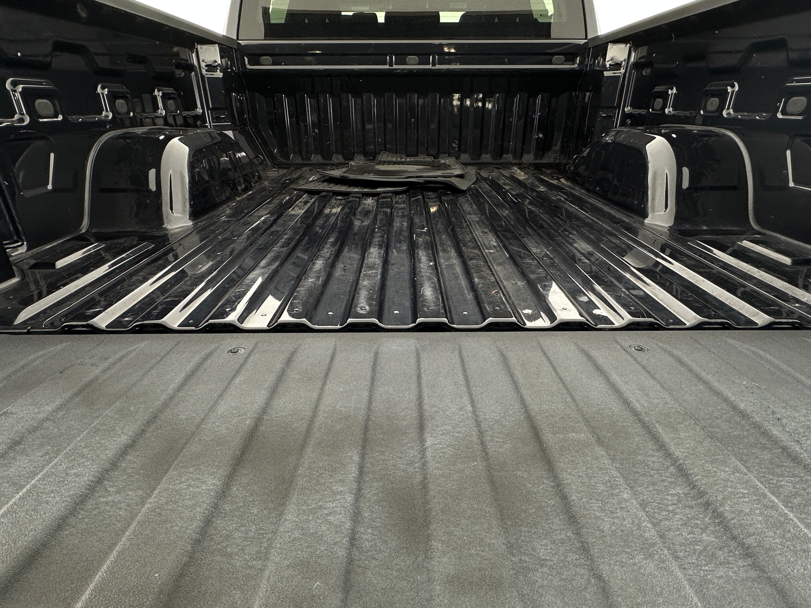 Thumbnail: 2022 Chevrolet Silverado 1500 - 7