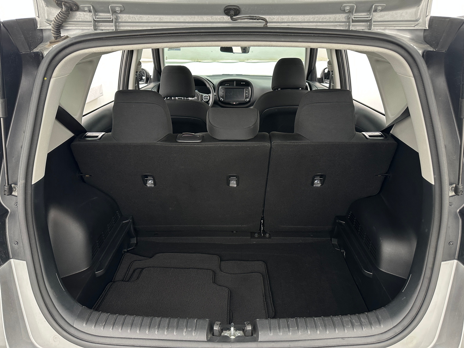 Thumbnail: 2024 Kia Soul - 7