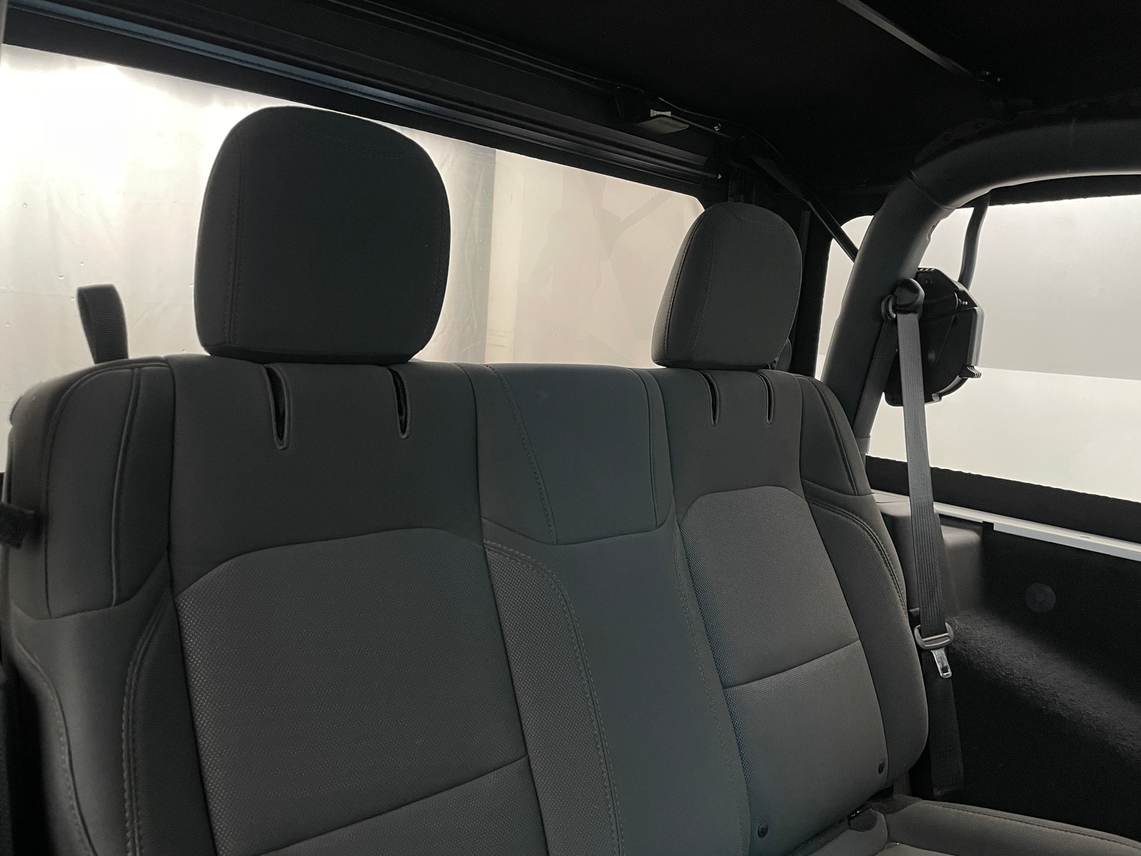 Thumbnail: 2019 Jeep Wrangler - 6