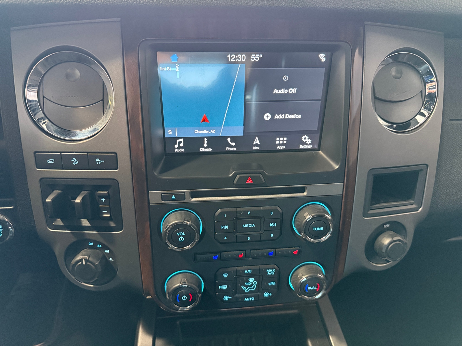 Thumbnail: 2017 Ford Expedition - 3