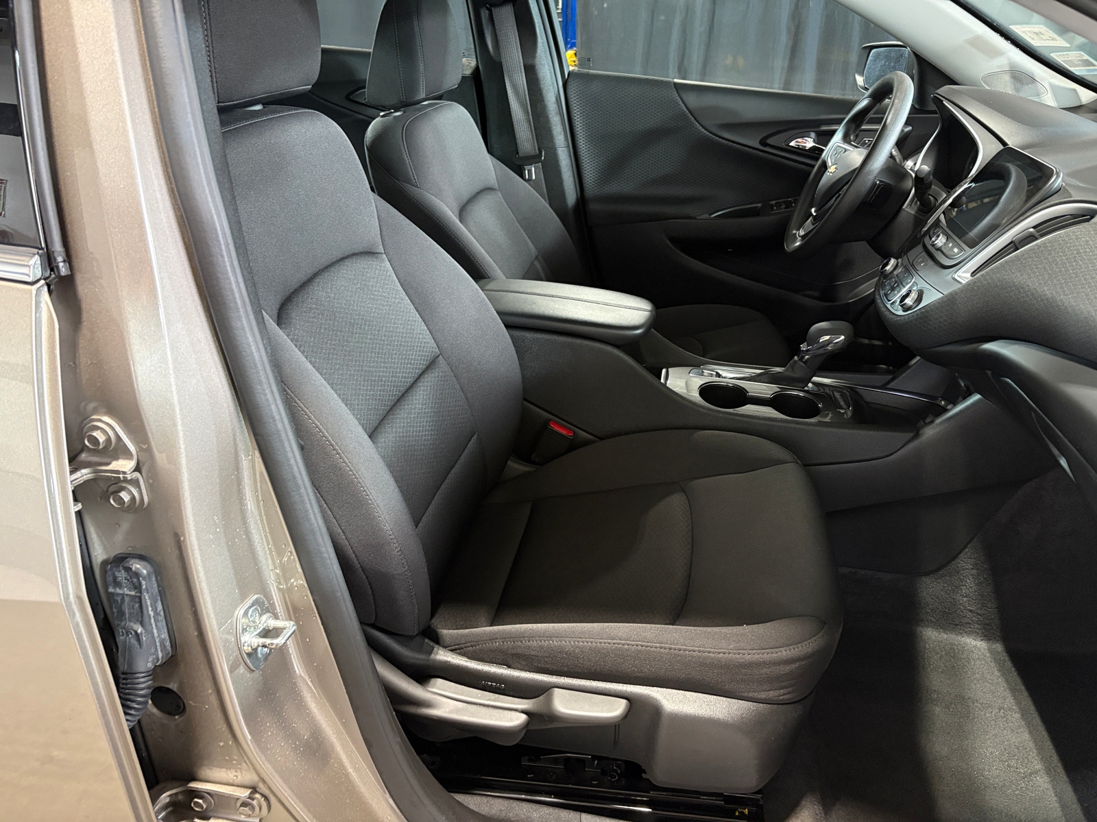 Thumbnail: 2024 Chevrolet Malibu - 2