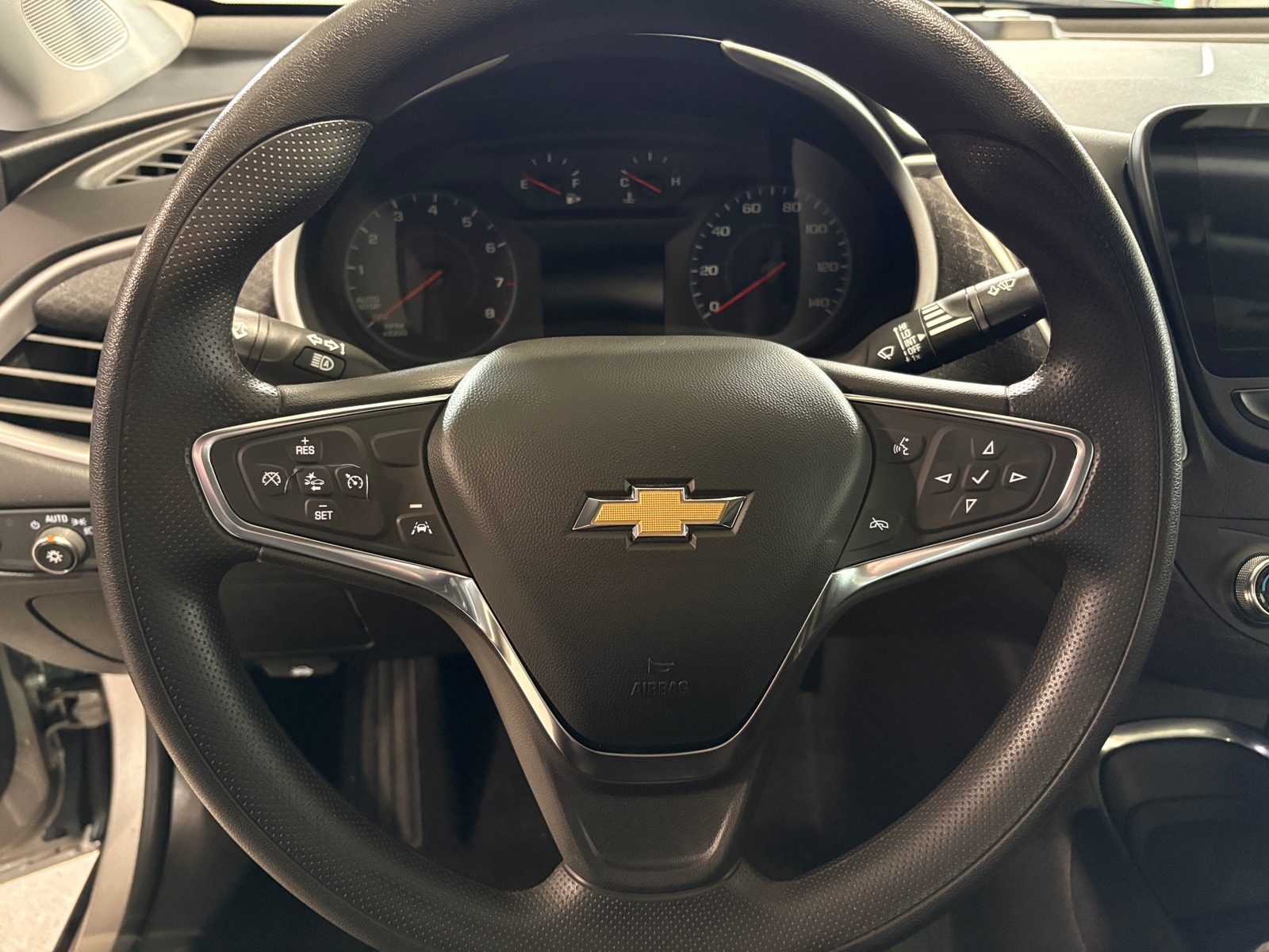 Thumbnail: 2024 Chevrolet Malibu - 5