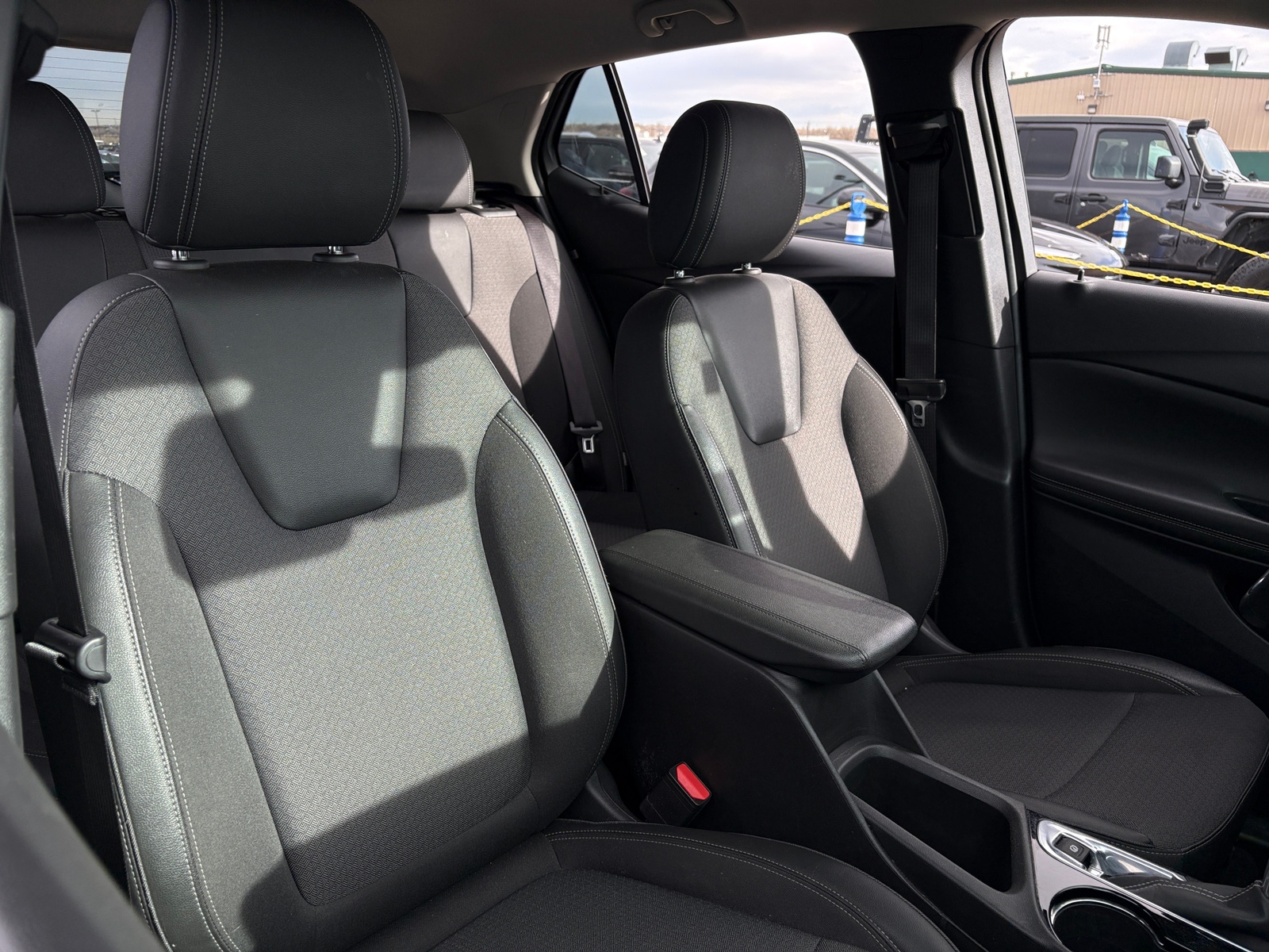 Thumbnail: 2025 Buick Encore GX - 2