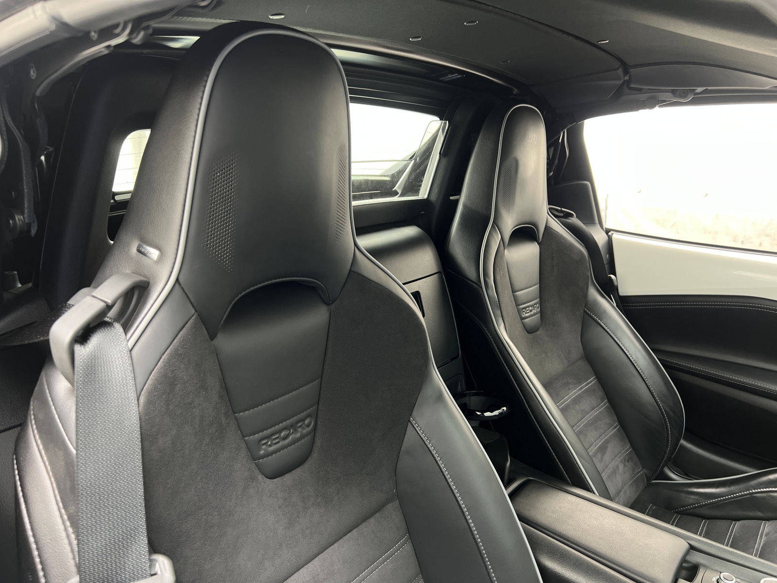 Thumbnail: 2022 Mazda MX-5 Miata - 2