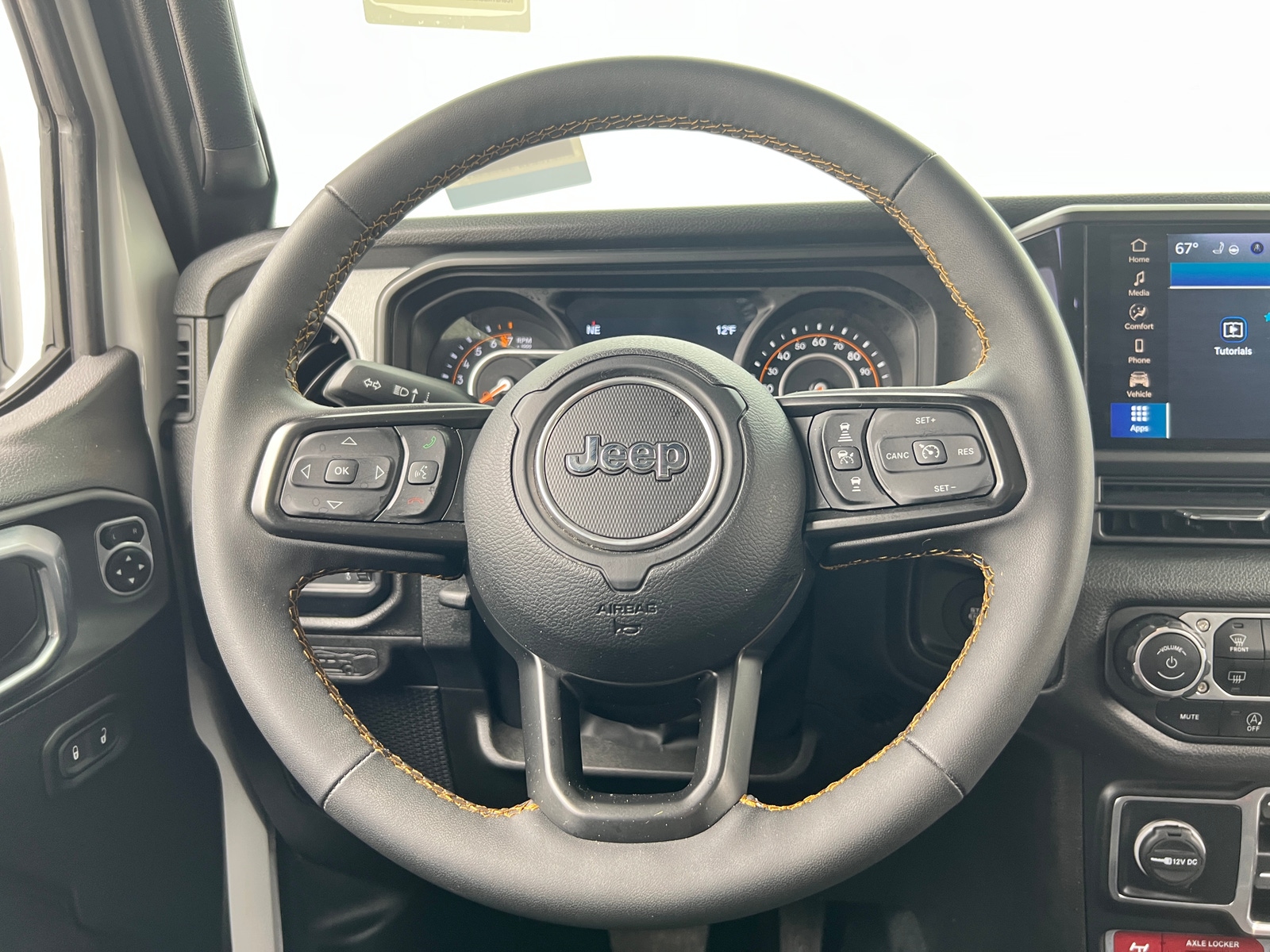 Thumbnail: 2024 Jeep Gladiator - 5