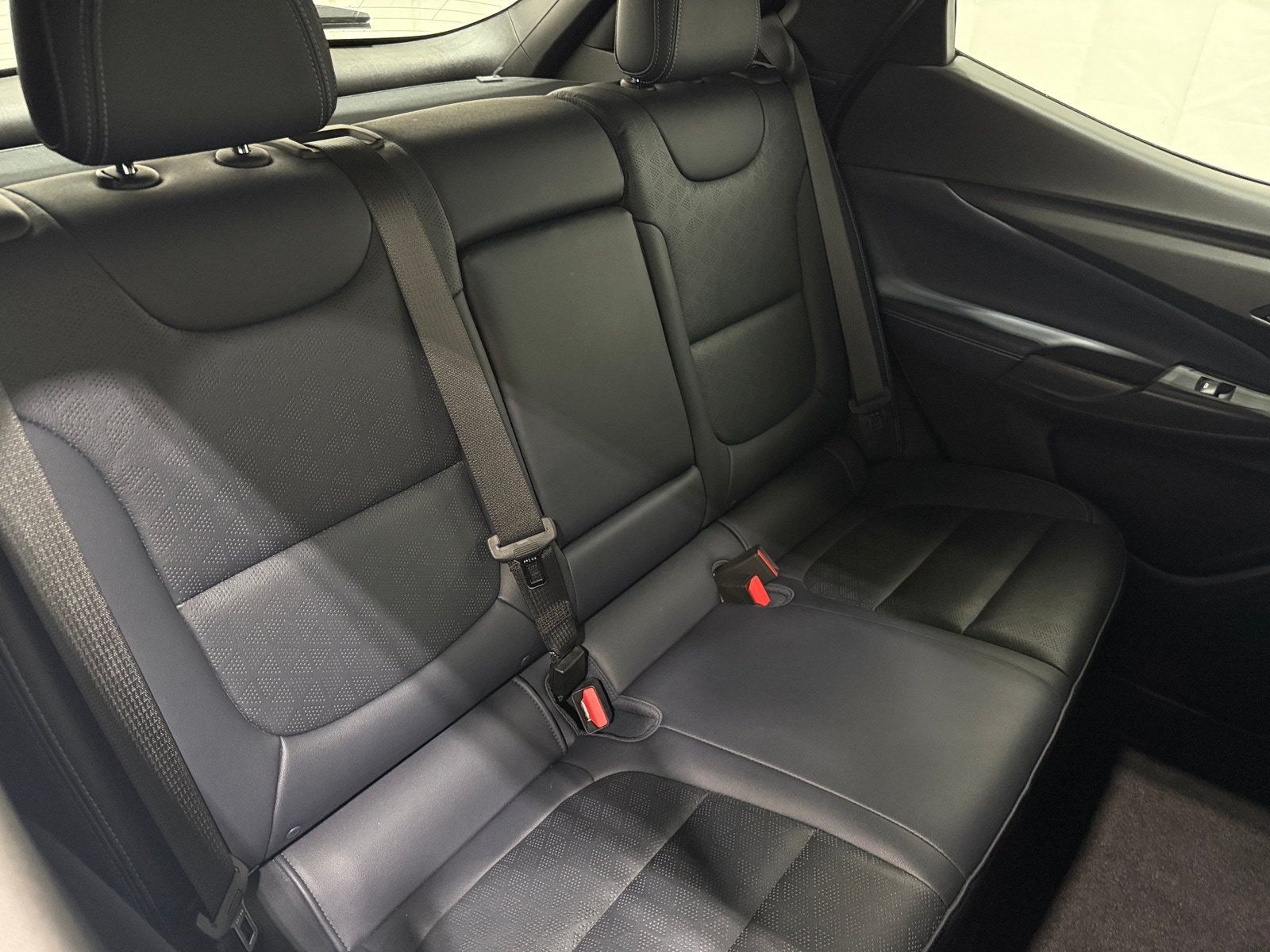 Thumbnail: 2022 Chevrolet Bolt EUV - 5