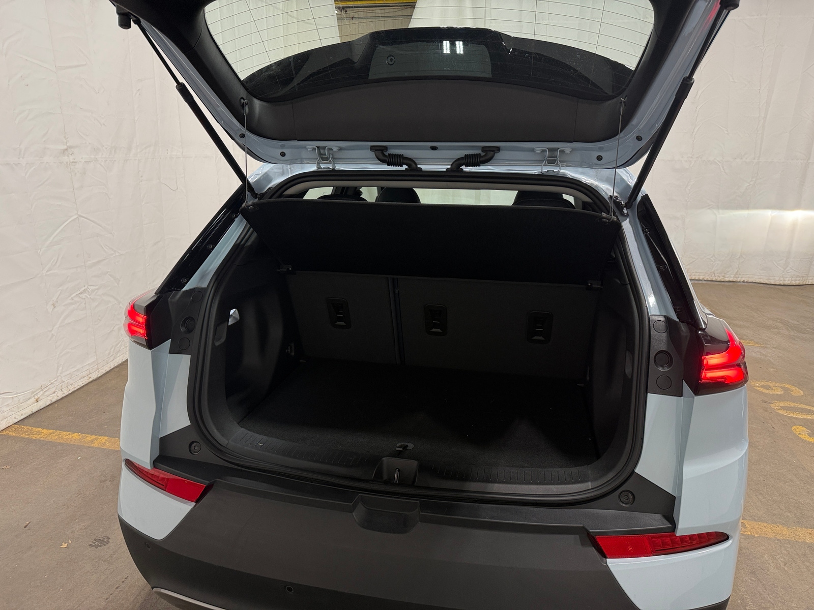 Thumbnail: 2022 Chevrolet Bolt EUV - 6