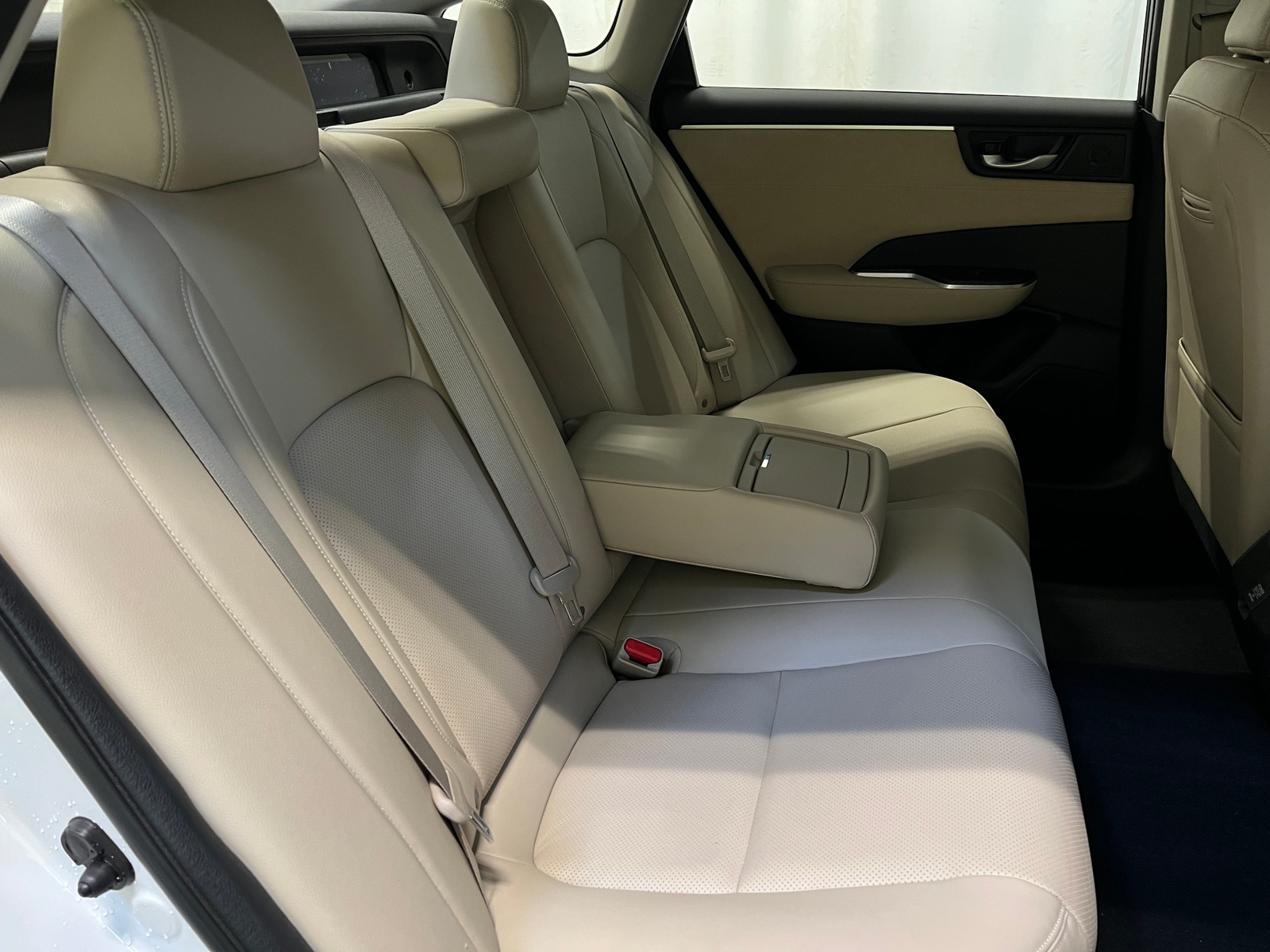 Thumbnail: 2019 Honda Clarity - 5