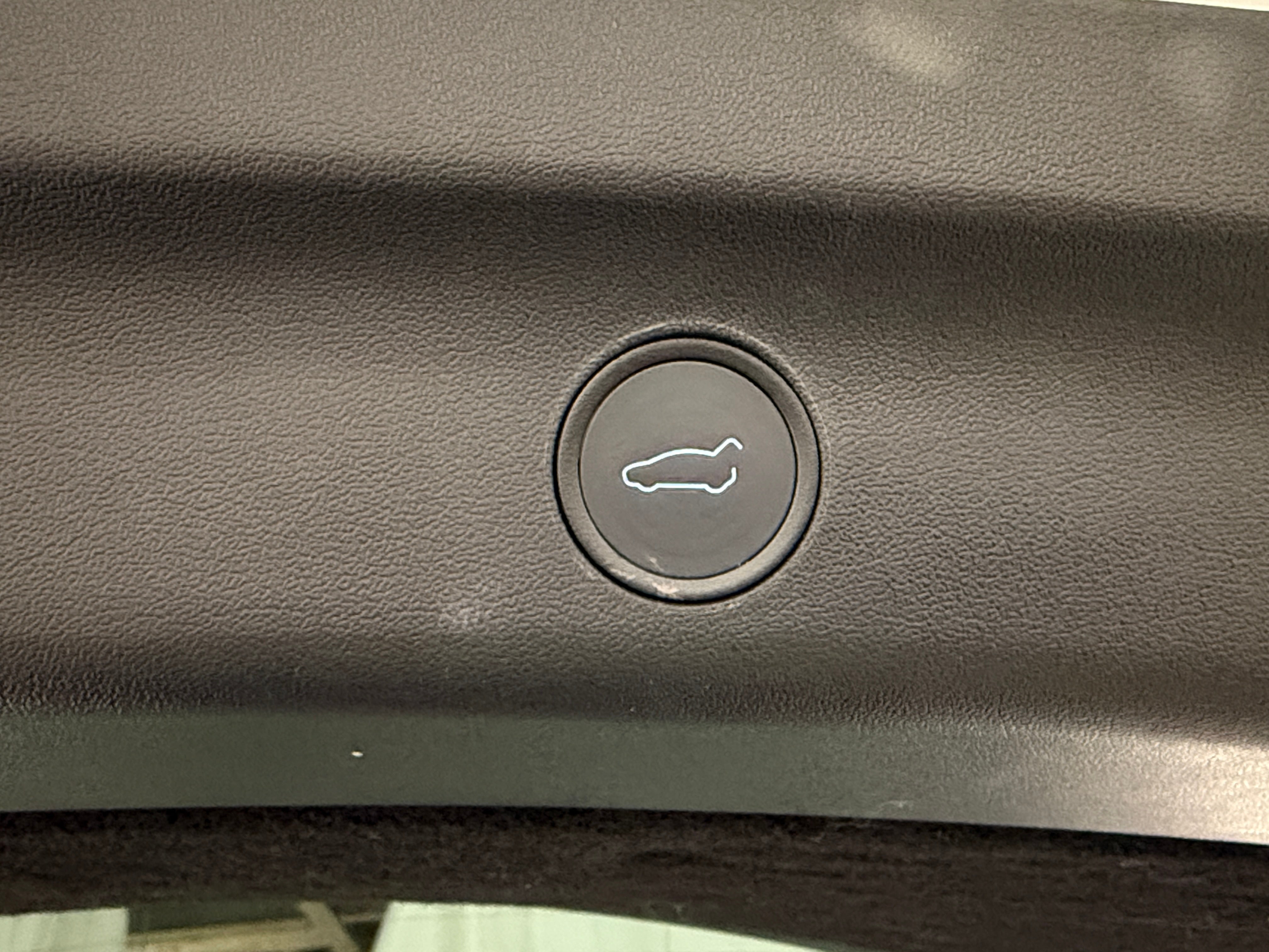 Used 2021 Tesla Model Y Long Range with VIN 5YJYGDEE1MF302320 for sale in Auburn, WA