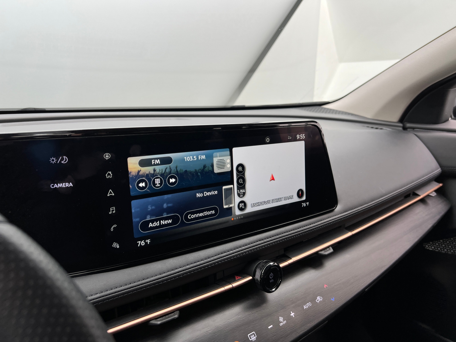 Thumbnail: 2023 Nissan Ariya - 4