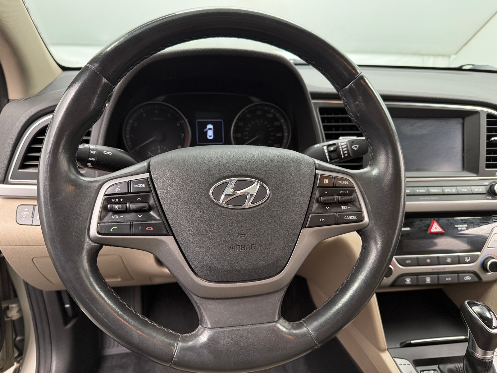 Thumbnail: 2017 Hyundai Elantra - 5