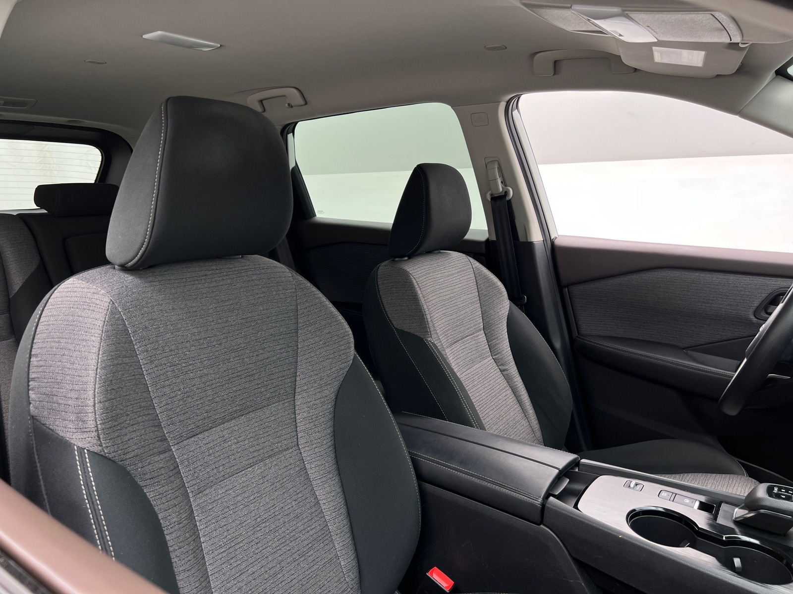 Thumbnail: 2022 Nissan Rogue - 2