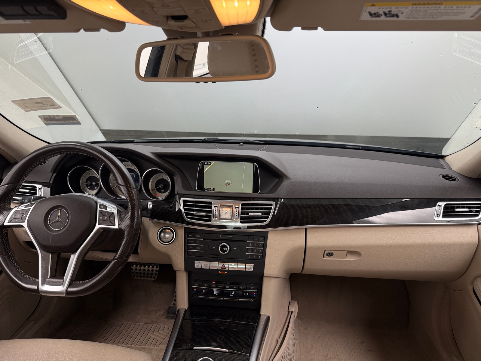 Thumbnail: 2016 Mercedes-Benz E-Class - 2