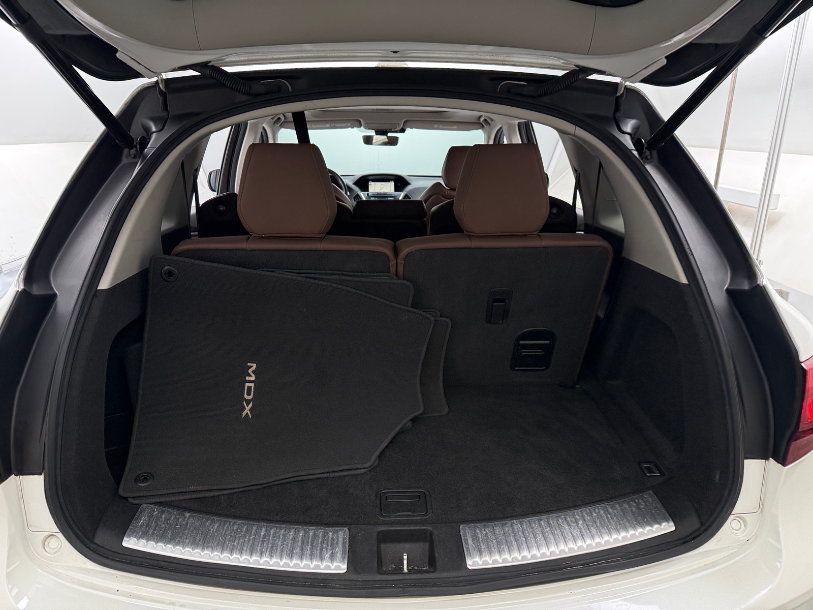 Thumbnail: 2018 Acura MDX - 6