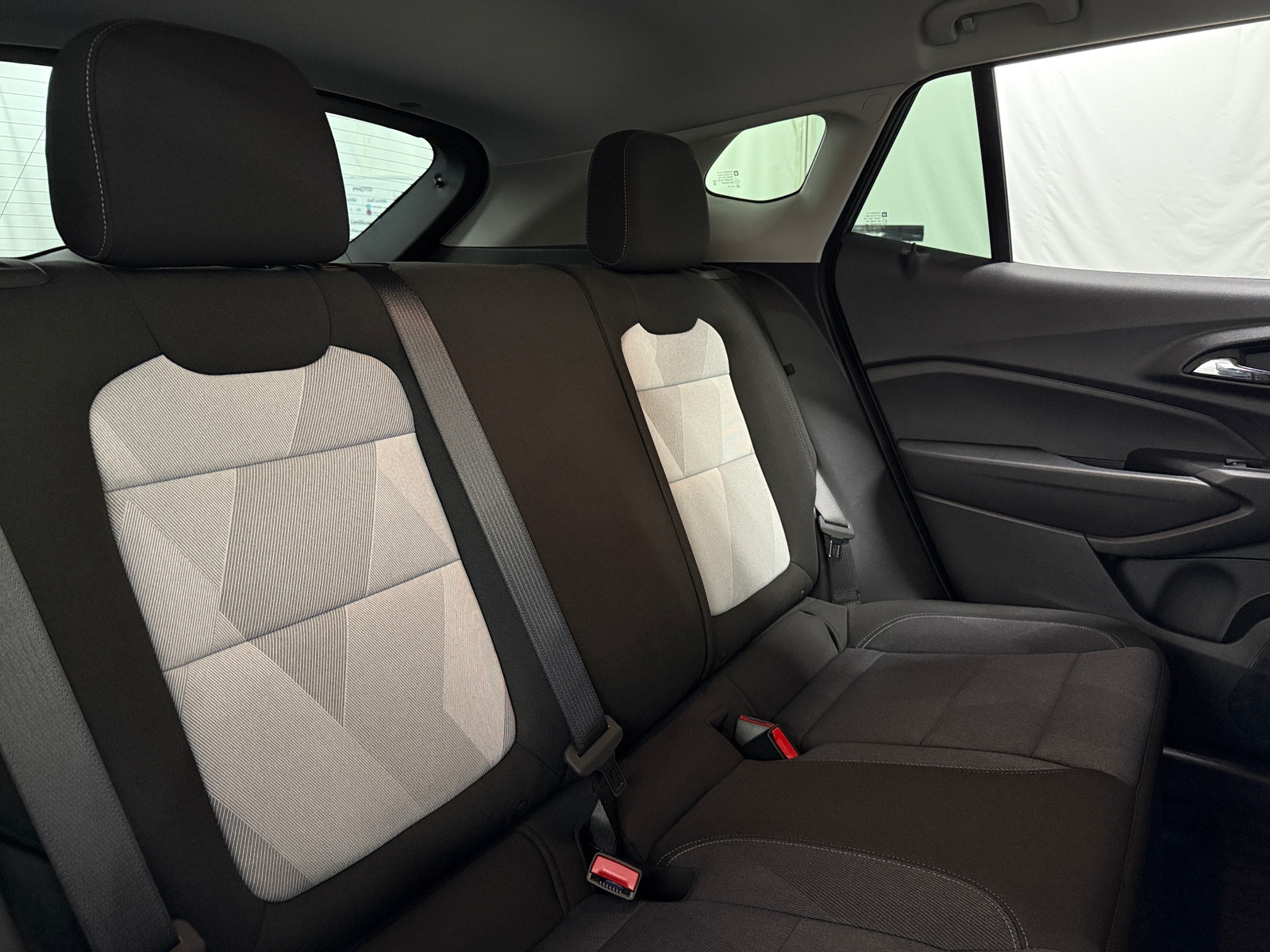 Thumbnail: 2025 Chevrolet Trax - 6