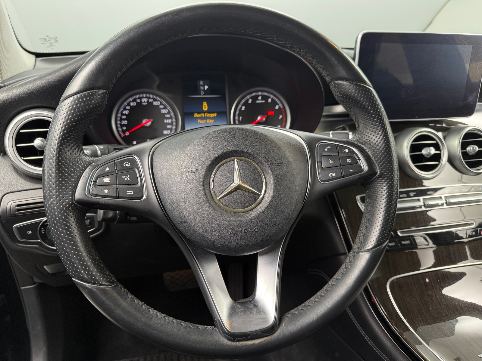 Thumbnail: 2016 Mercedes-Benz GLC - 4