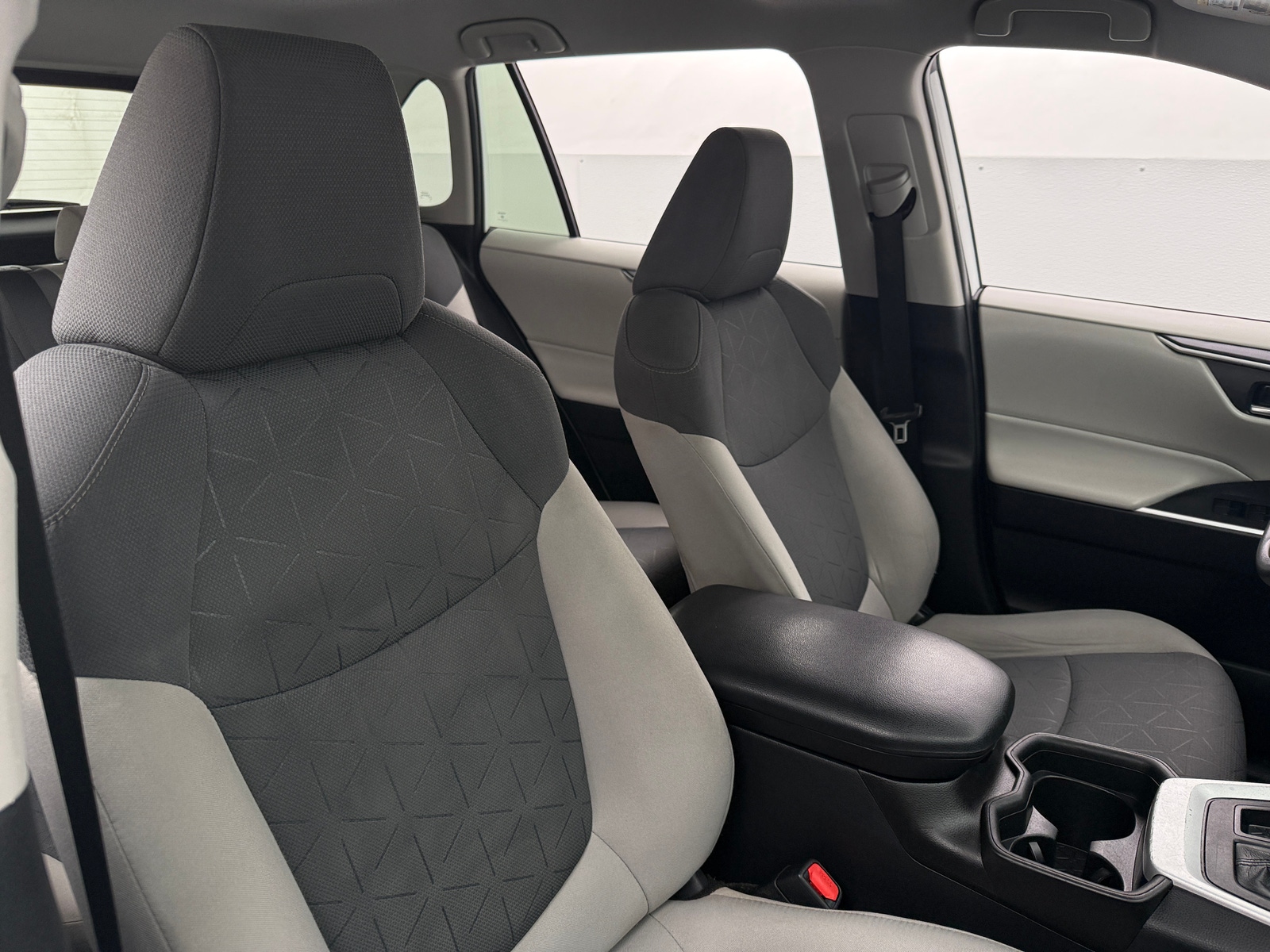 Thumbnail: 2021 Toyota RAV4 - 2