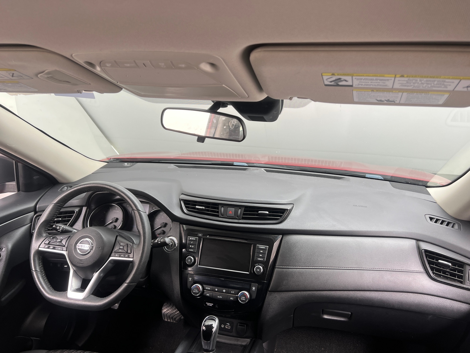 Thumbnail: 2020 Nissan Rogue - 3