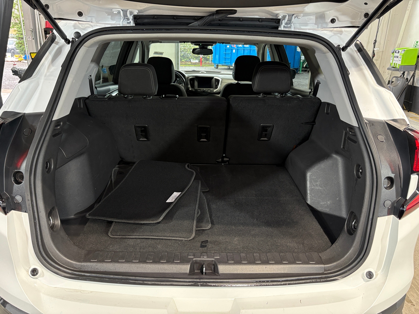 Thumbnail: 2024 GMC Terrain - 7