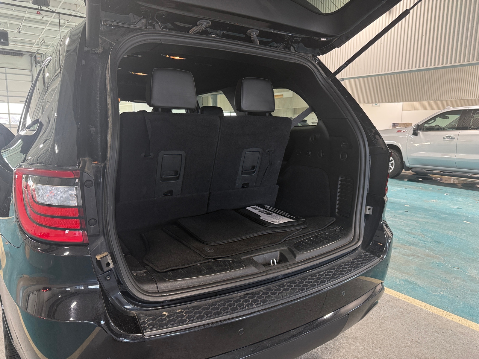 Thumbnail: 2022 Dodge Durango - 7