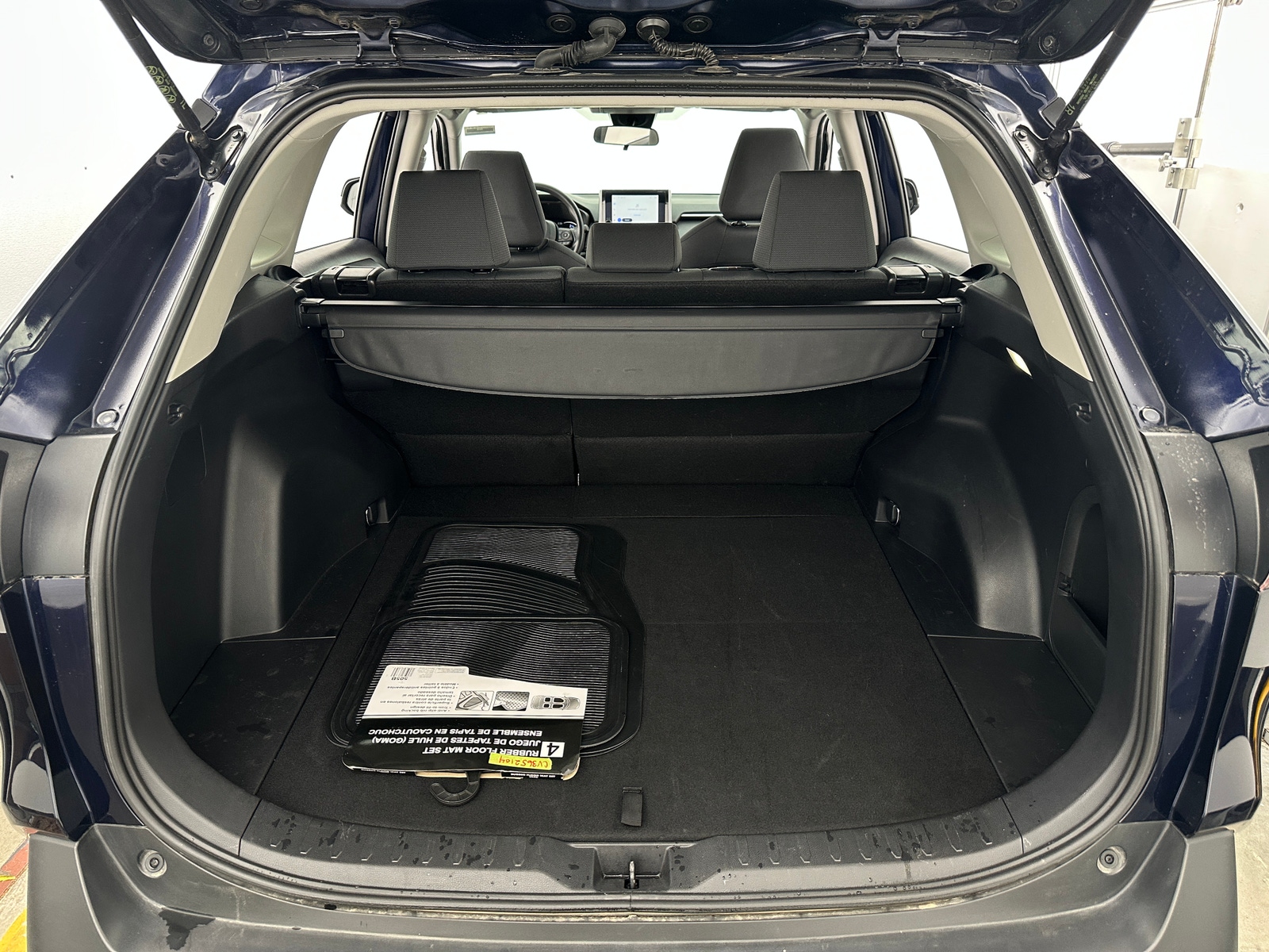 Thumbnail: 2024 Toyota RAV4 - 7