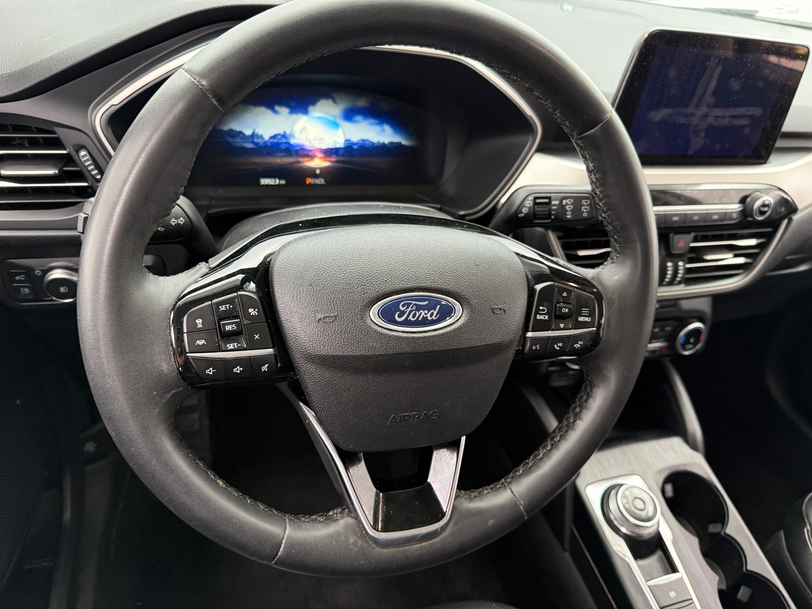 Thumbnail: 2022 Ford Escape - 4