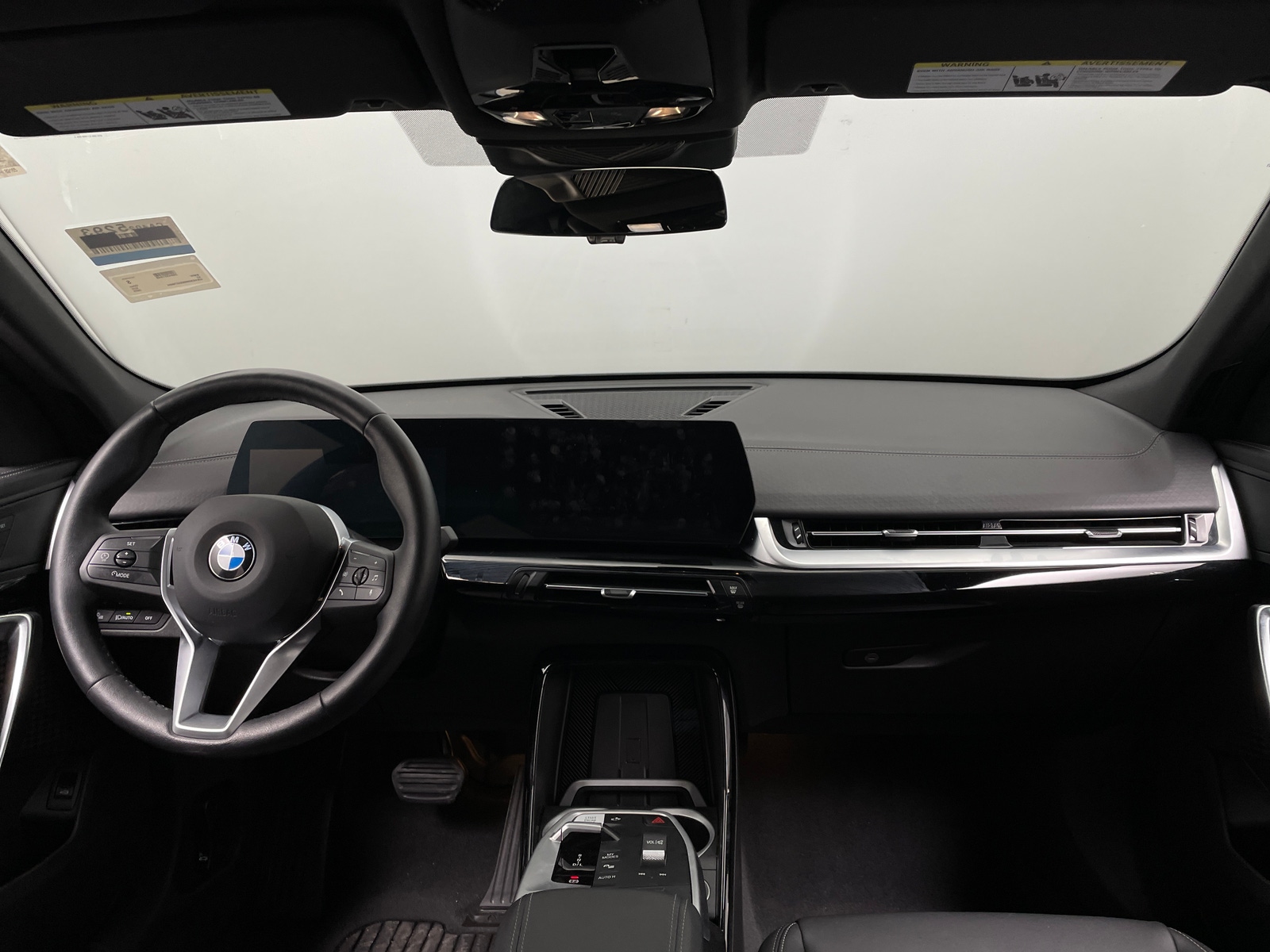 Thumbnail: 2025 BMW X2 - 2