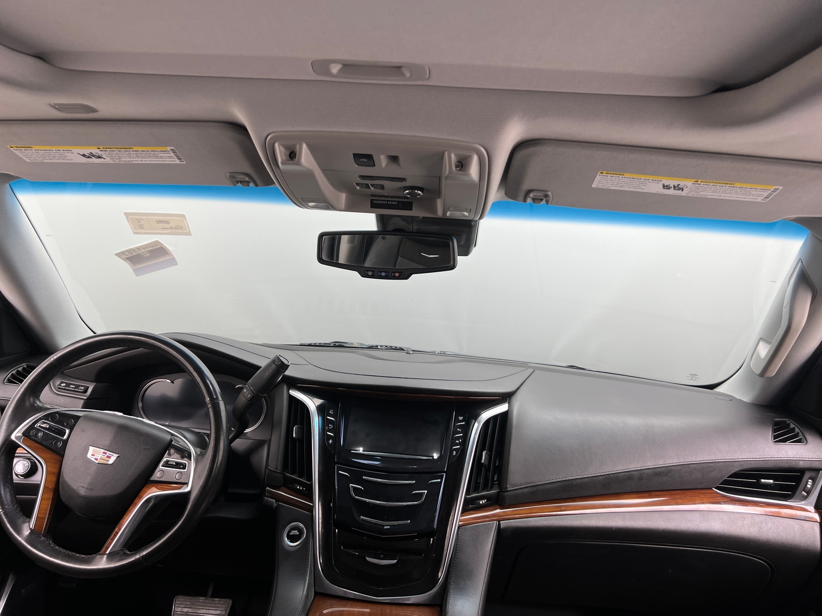 Thumbnail: 2016 Cadillac Escalade - 2