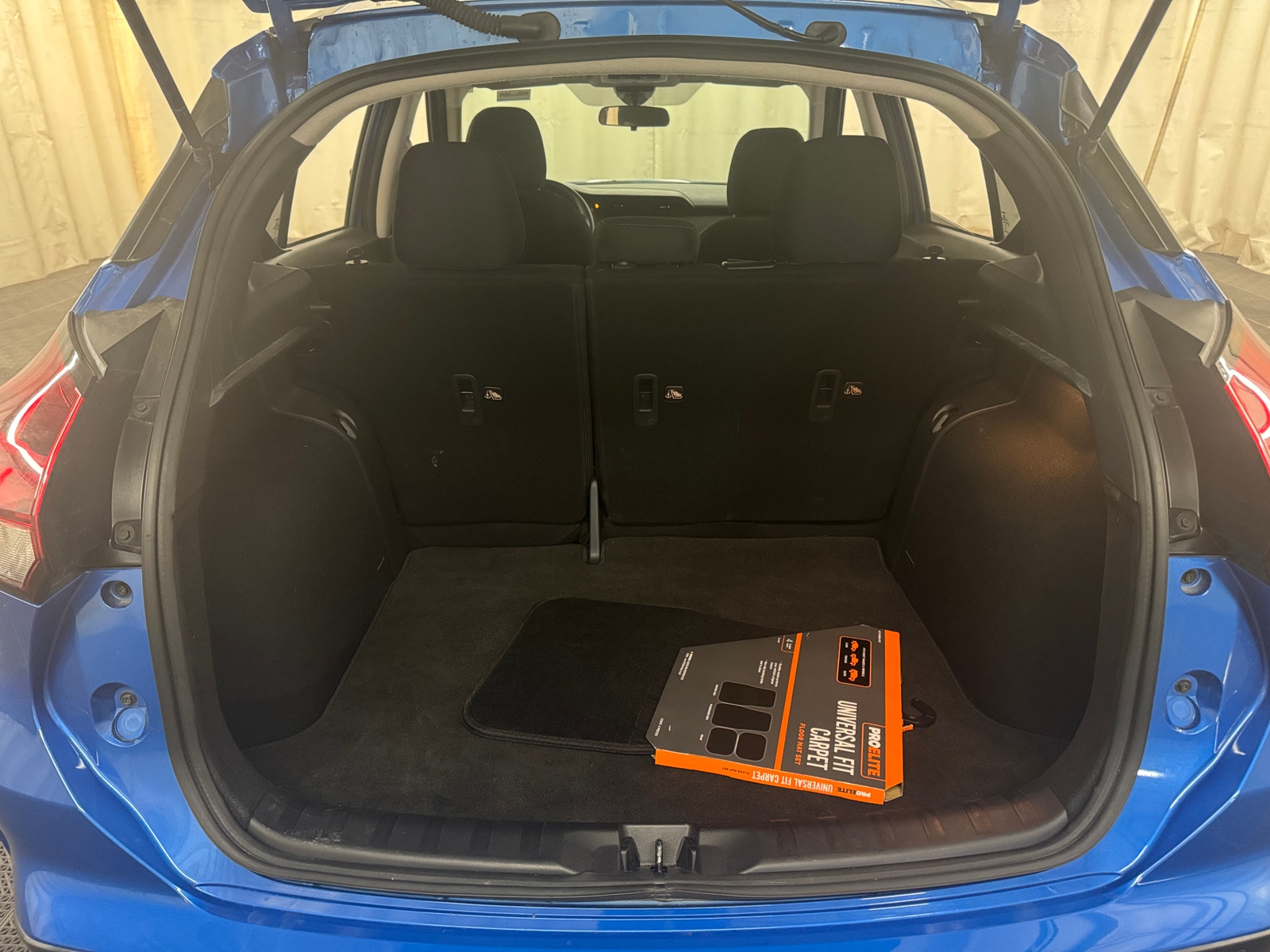 Thumbnail: 2024 Nissan Kicks - 7