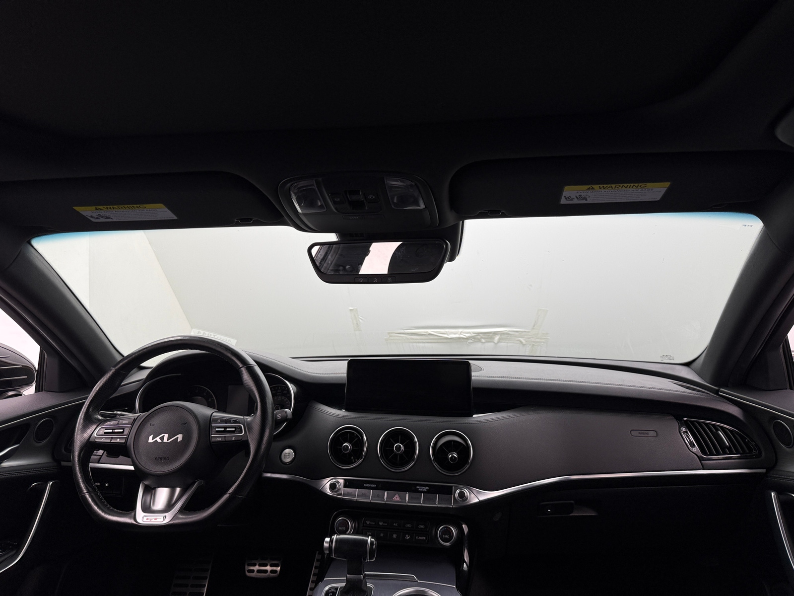 Thumbnail: 2022 Kia Stinger - 2