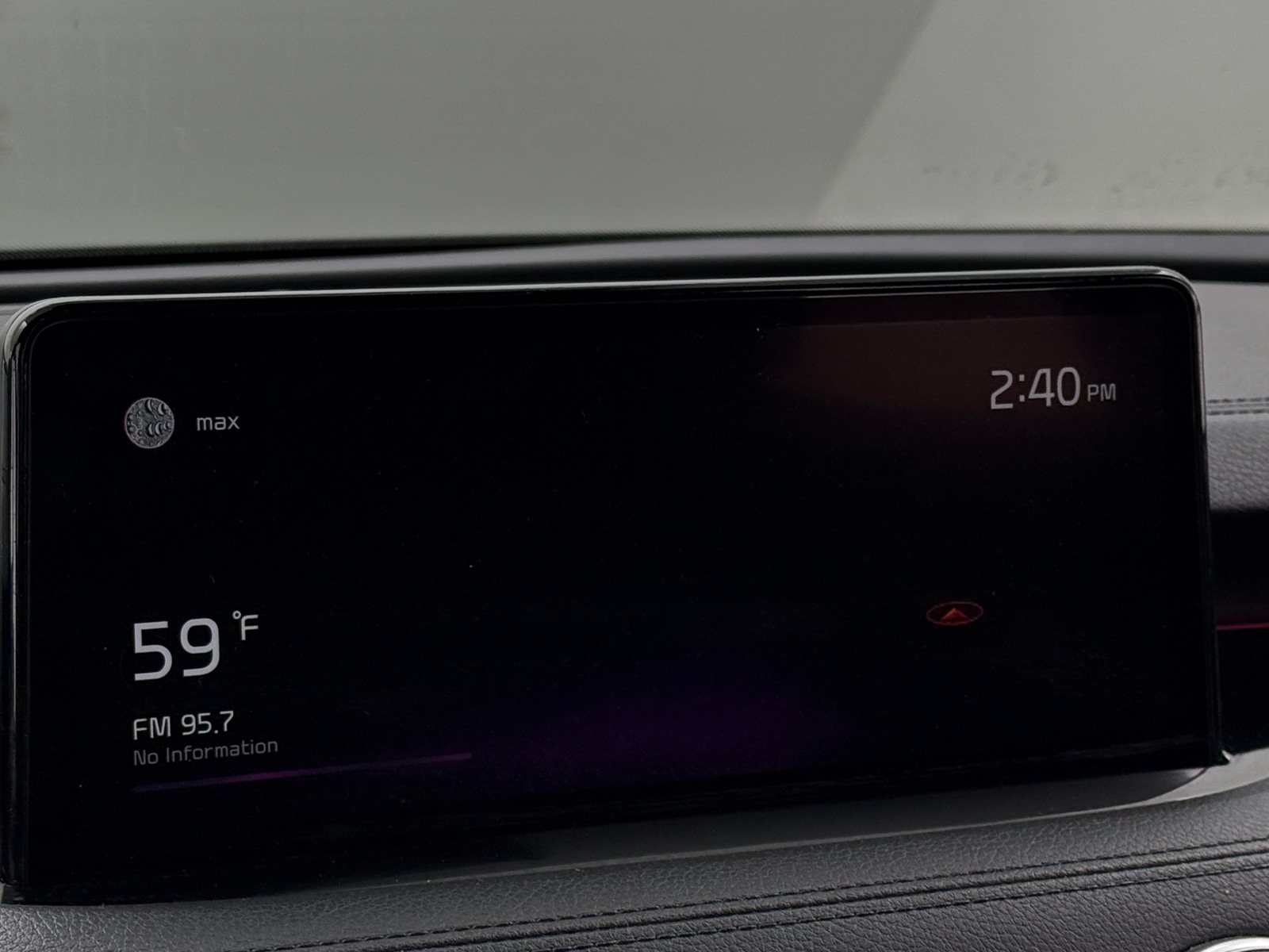 Thumbnail: 2022 Kia Stinger - 3