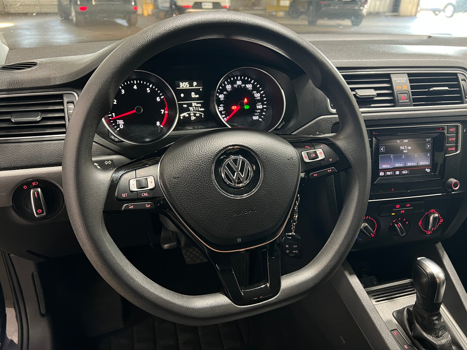 Thumbnail: 2017 Volkswagen Jetta - 5