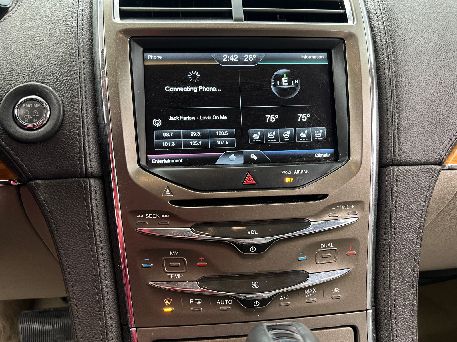 Thumbnail: 2013 Lincoln MKX - 3