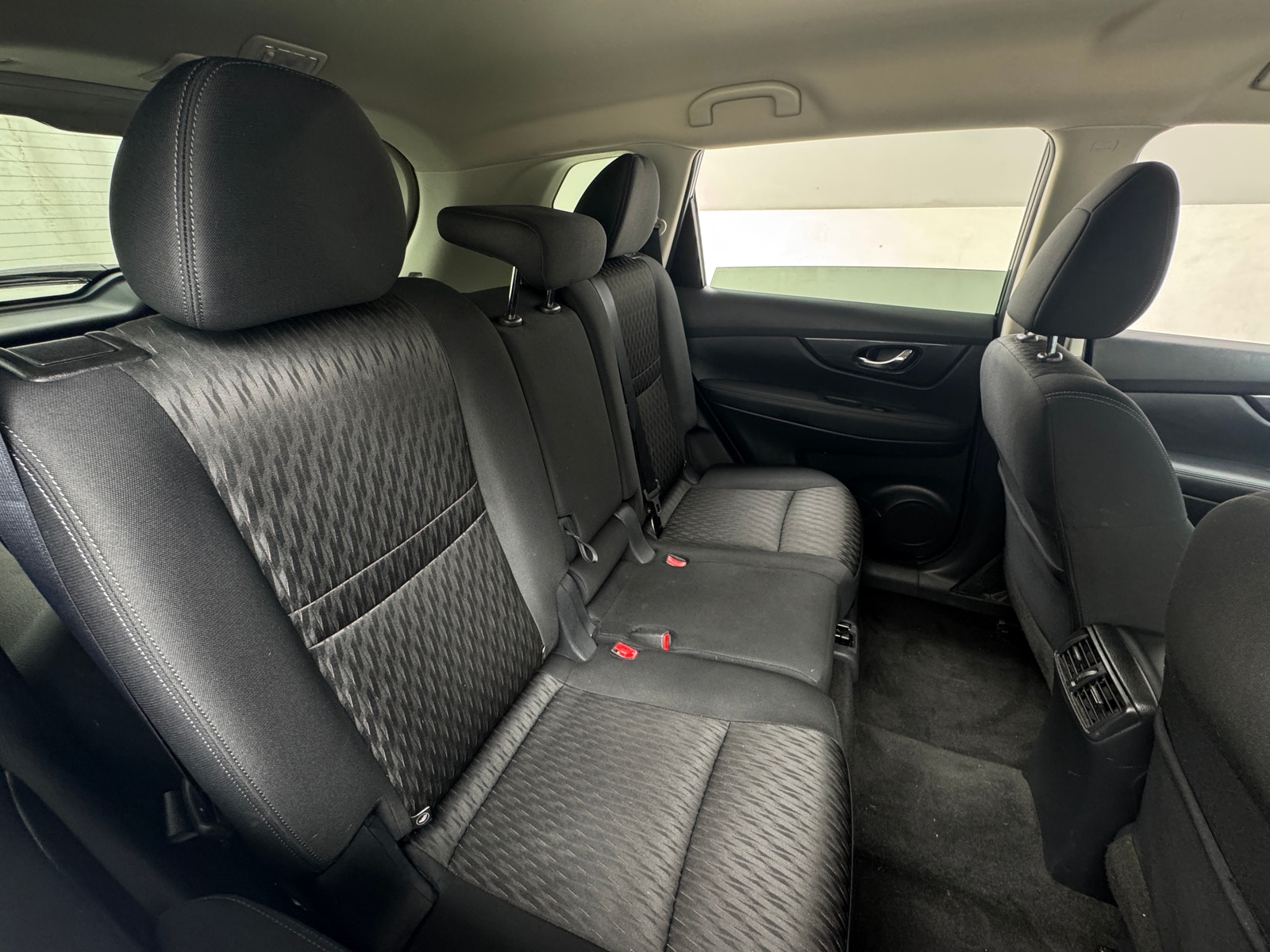 Thumbnail: 2018 Nissan Rogue - 6