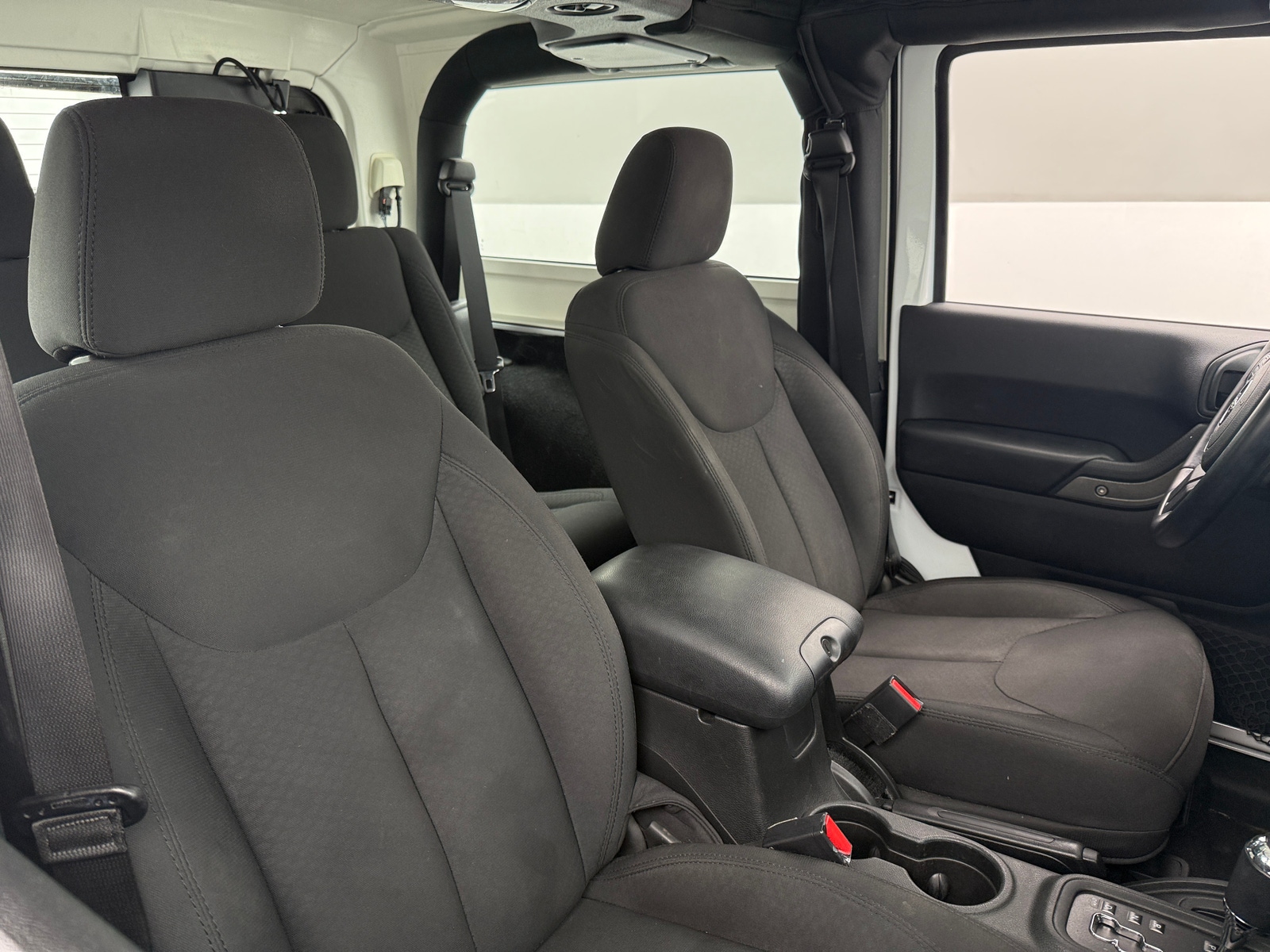 Thumbnail: 2017 Jeep Wrangler - 2