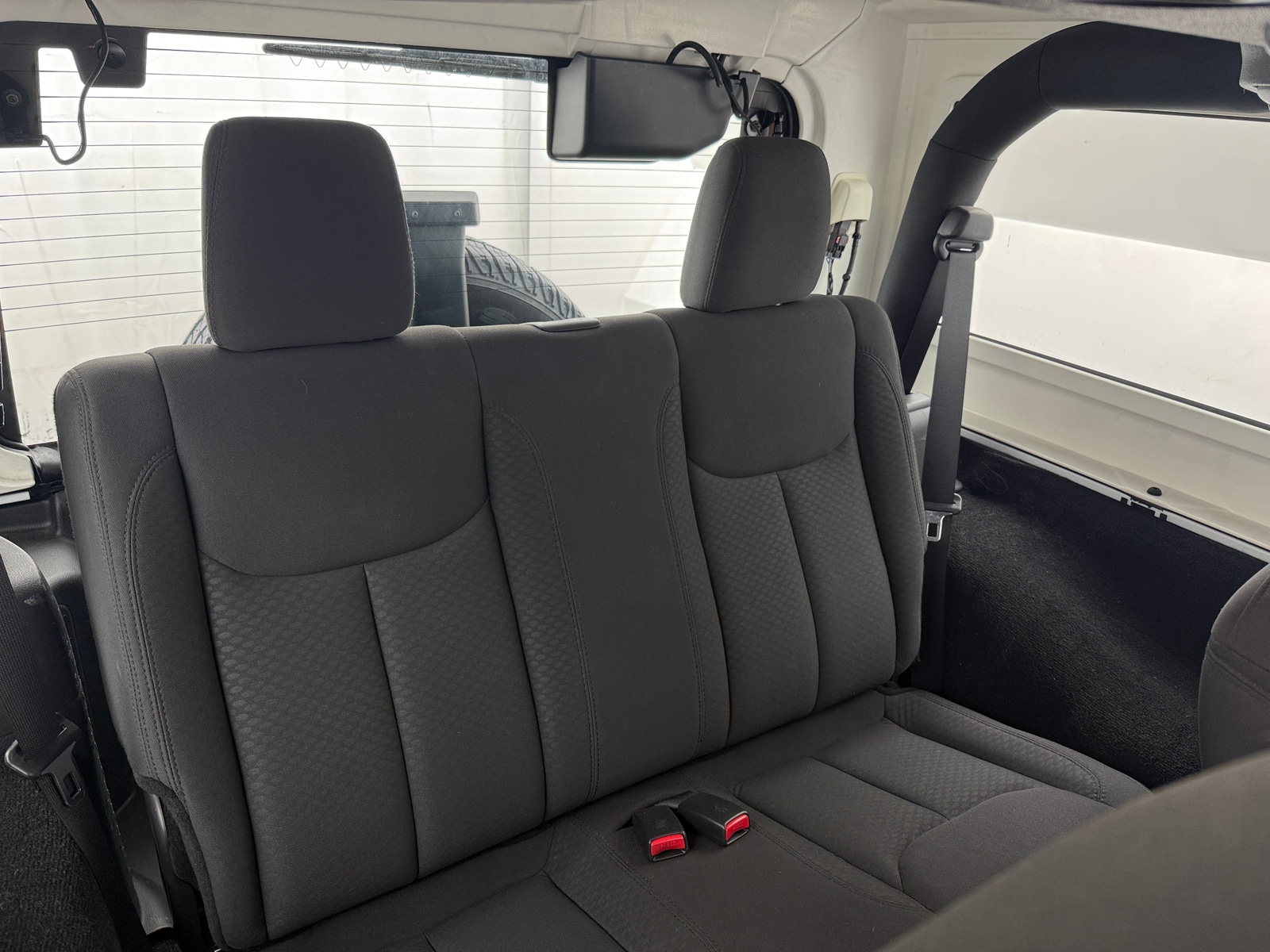 Thumbnail: 2017 Jeep Wrangler - 6