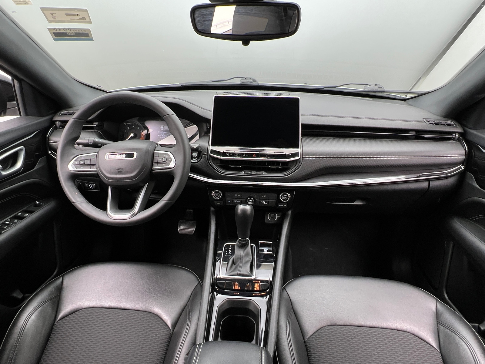 Thumbnail: 2022 Jeep Compass - 3