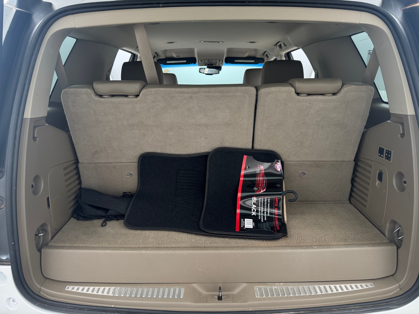 Thumbnail: 2016 Chevrolet Tahoe - 6