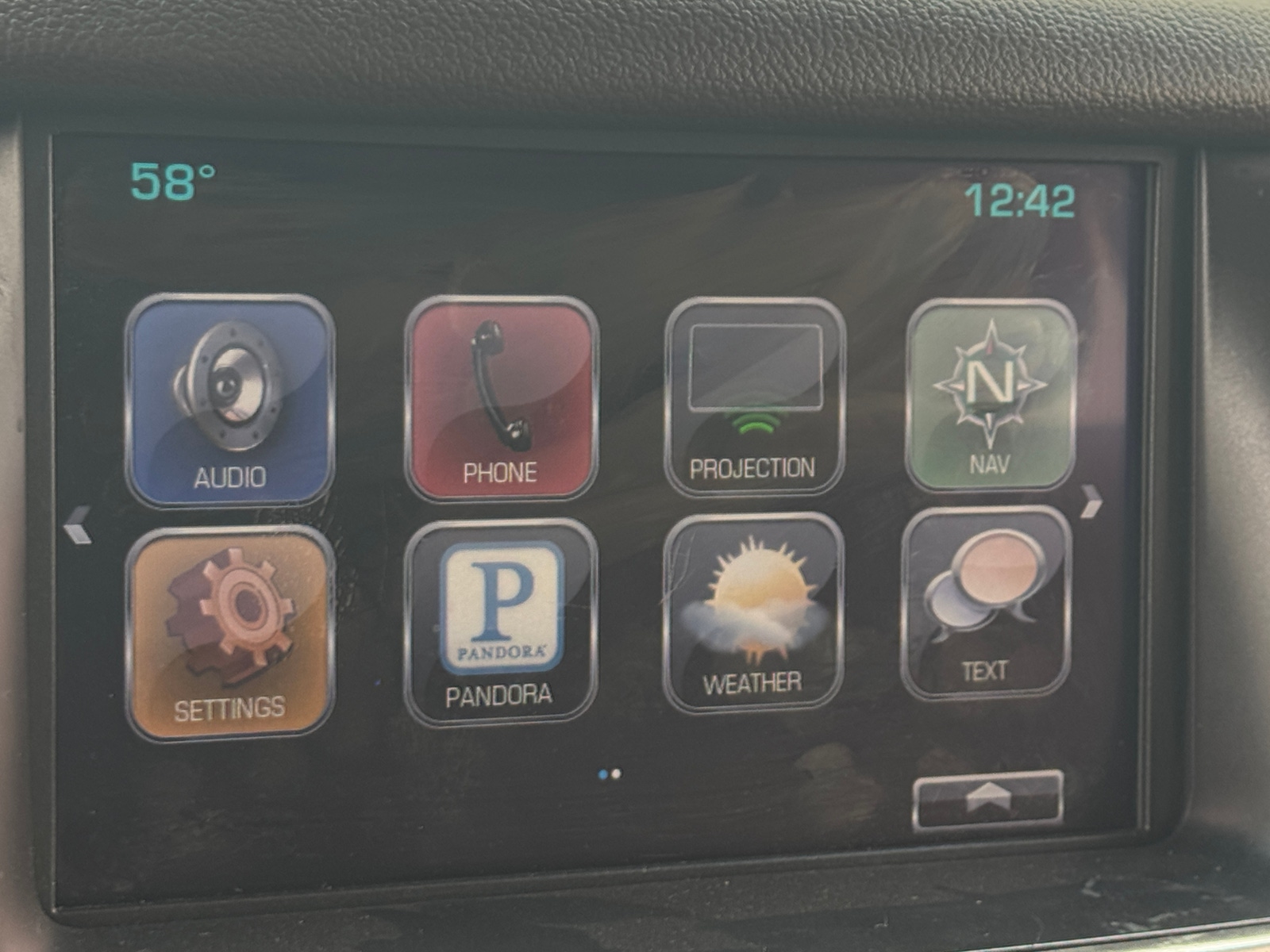 Thumbnail: 2016 Chevrolet Tahoe - 3