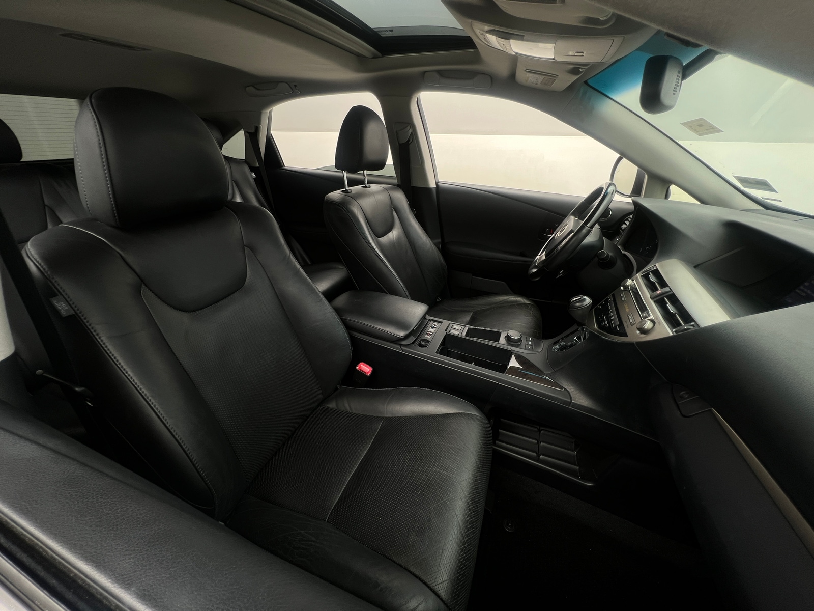 Thumbnail: 2014 Lexus RX - 2